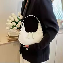 New Arrival Half Moon Bag Handbag for girls | New stylish handbag |  Handbag leather handbag for girls